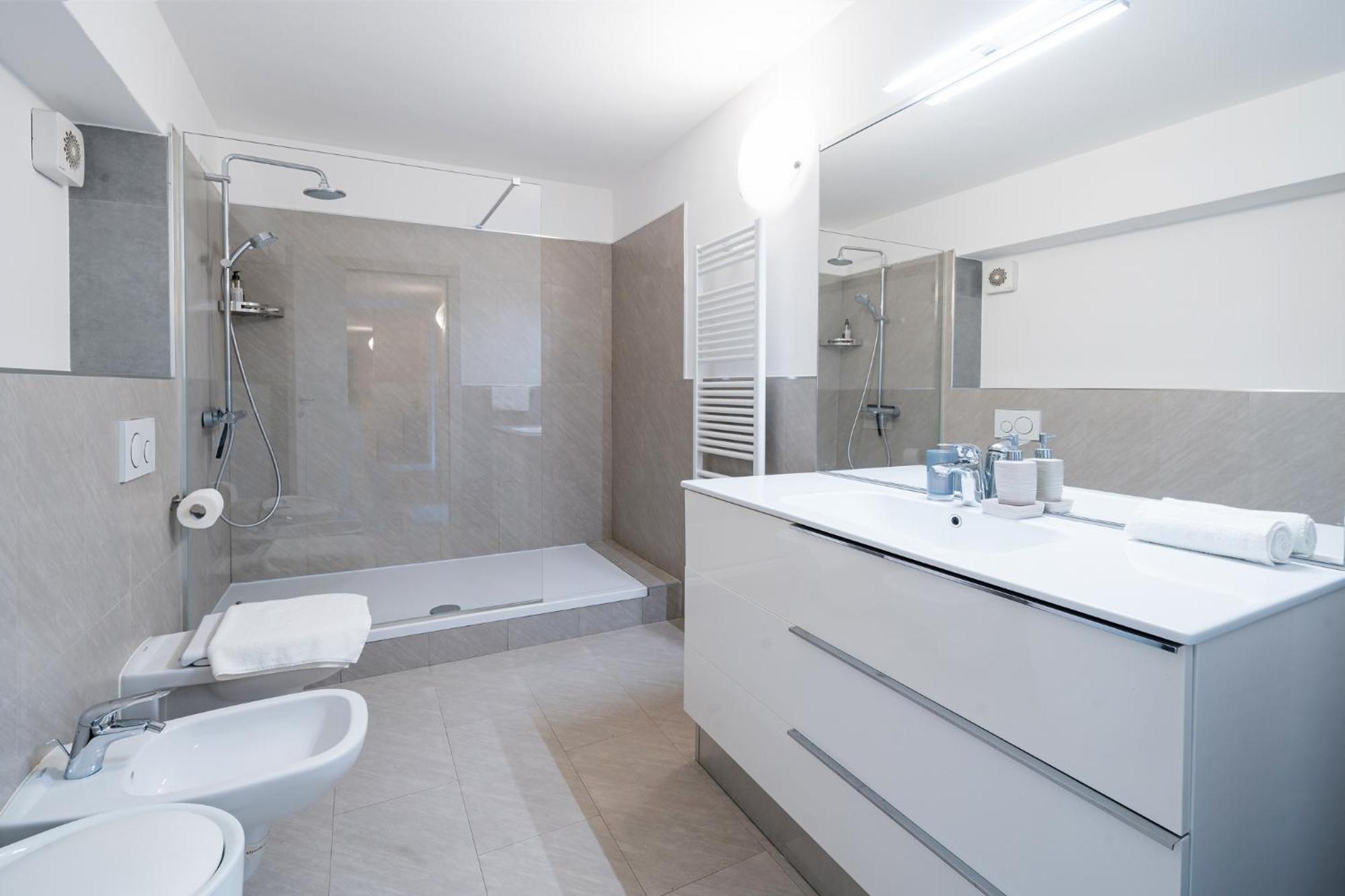 Comacina Villa Комо Екстериор снимка